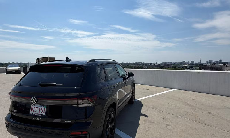 2025 Volkswagen Taos